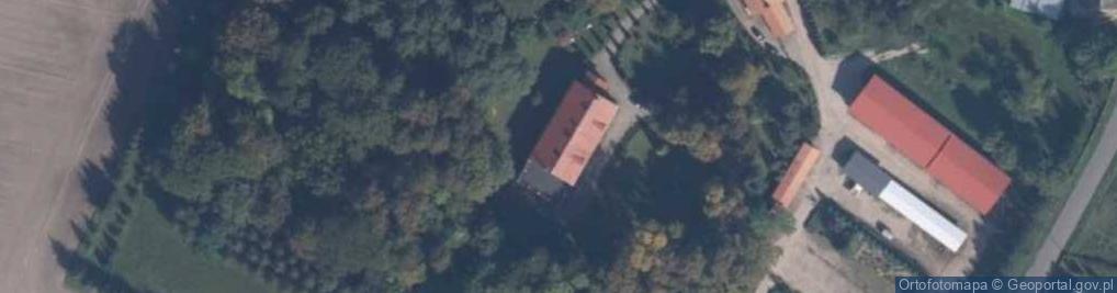 Zdjęcie satelitarne Pałac Puttkamerów
