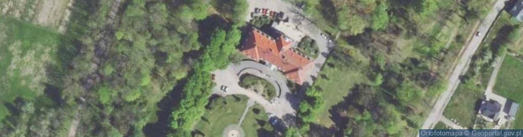 Zdjęcie satelitarne Pałac von Ballestrema