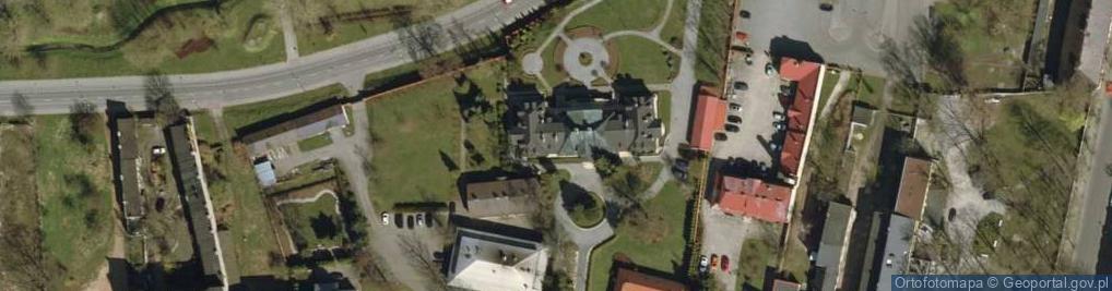 Zdjęcie satelitarne Rezydencja Biskupa Łowickiego.