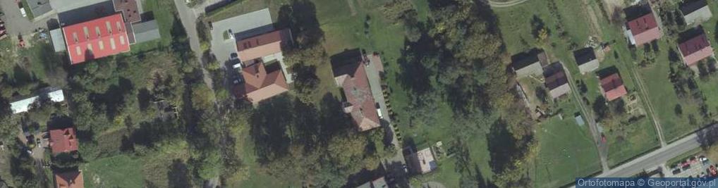 Zdjęcie satelitarne Zespół dworski w Zgłobniu