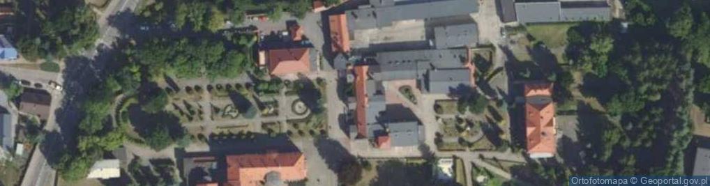 Zdjęcie satelitarne Zespół dworski z XIX w.