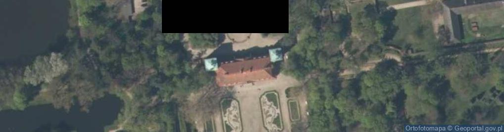Zdjęcie satelitarne Zespół parkowo-pałacowy barokowy z XVII w.