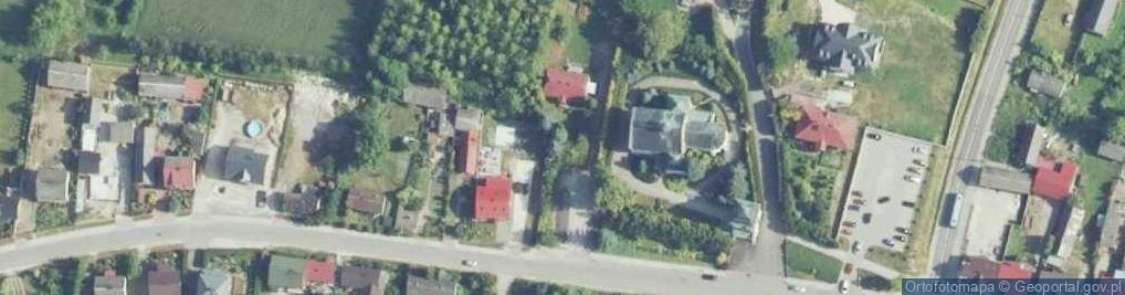 Zdjęcie satelitarne Ogród przykościelny