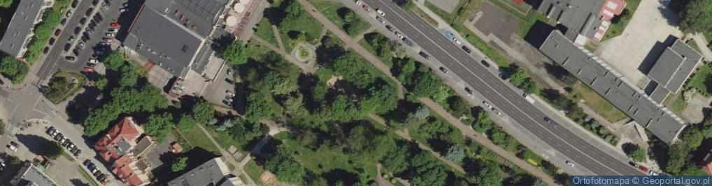 Zdjęcie satelitarne Park marsz. Józefa Piłsudskiego