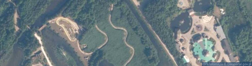Zdjęcie satelitarne Park Dinozaurów. Łeba Park