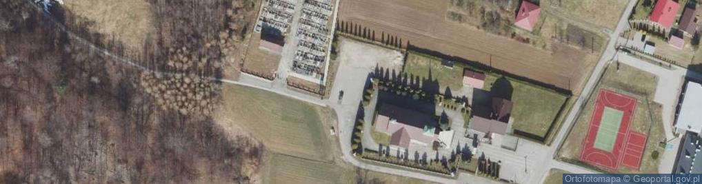 Zdjęcie satelitarne Parafialny przy cmentarzu i kościele