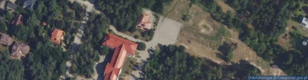 Zdjęcie satelitarne Parking dla samochodów osobowych i autobusów