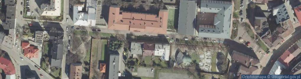 Zdjęcie satelitarne Delikatesy Centrum