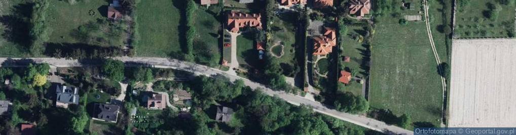 Zdjęcie satelitarne Dom Góreckich