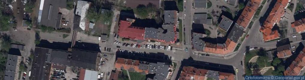 Zdjęcie satelitarne Dom Wycieczkowy