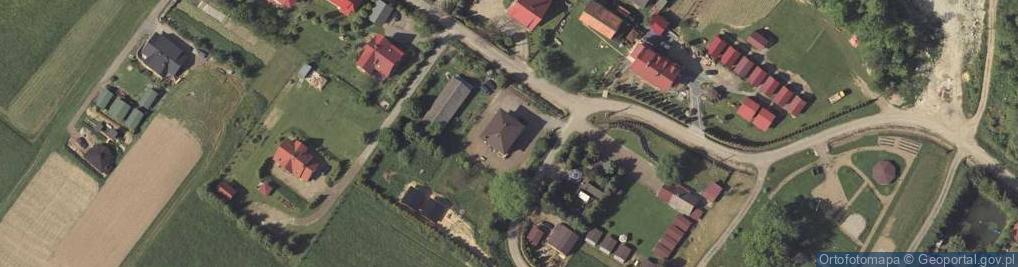 Zdjęcie satelitarne Domki pod Wiązem Pokoje pod Lasem