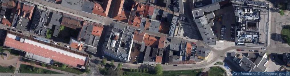 Zdjęcie satelitarne HellPizza