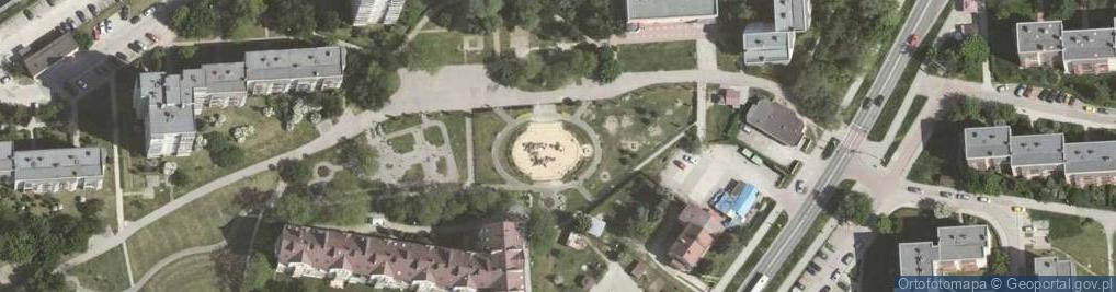 Zdjęcie satelitarne Plac zabaw, Ogródek