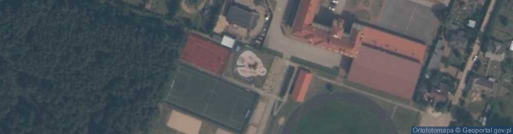 Zdjęcie satelitarne Plac zabaw, Ogródek