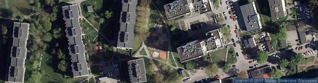 Zdjęcie satelitarne Plac zabaw, Ogródek