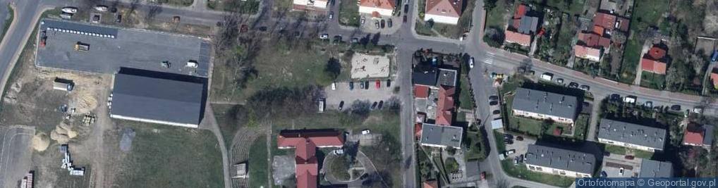 Zdjęcie satelitarne Plac zabaw, Ogródek