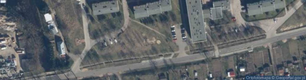 Zdjęcie satelitarne Plac zabaw, Ogródek