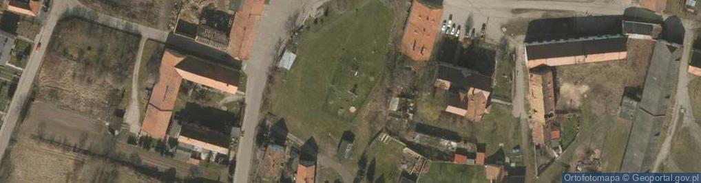 Zdjęcie satelitarne Plac zabaw, Ogródek