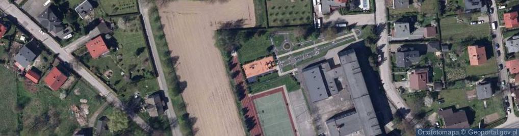 Zdjęcie satelitarne Plac zabaw, Ogródek