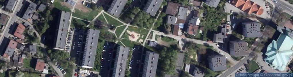 Zdjęcie satelitarne Plac zabaw, Ogródek