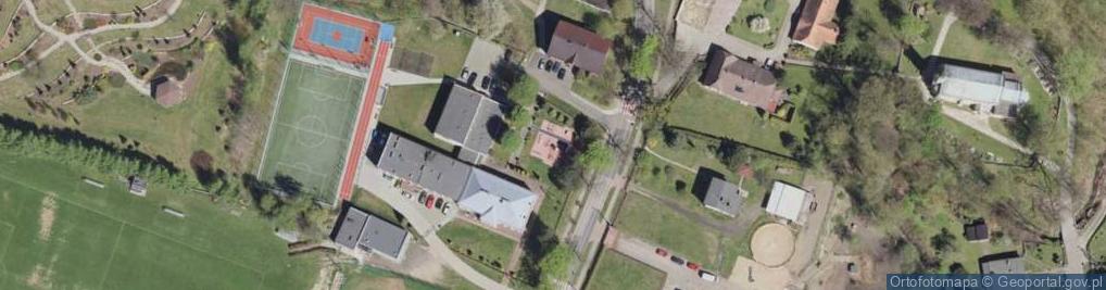 Zdjęcie satelitarne Plac zabaw, Ogródek