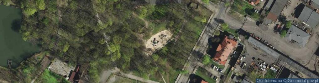 Zdjęcie satelitarne Plac zabaw, Ogródek