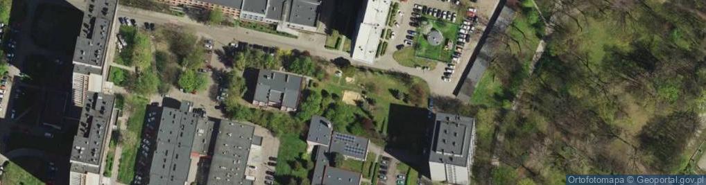 Zdjęcie satelitarne Plac zabaw, Ogródek