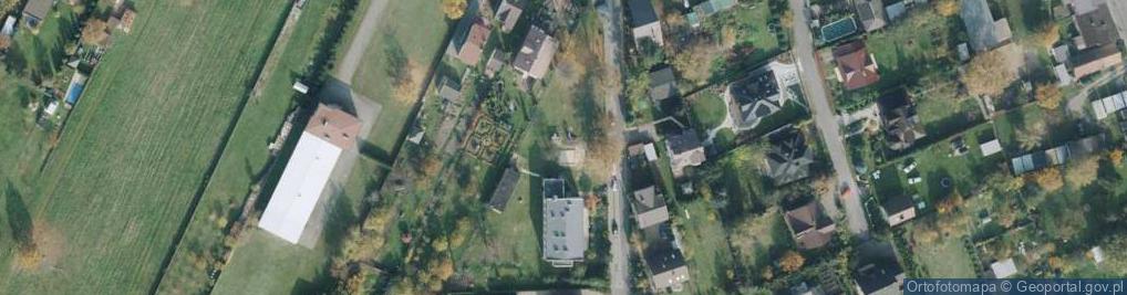 Zdjęcie satelitarne Plac zabaw, Ogródek
