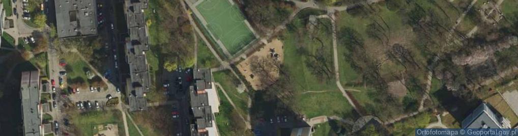 Zdjęcie satelitarne Plac zabaw, Ogródek