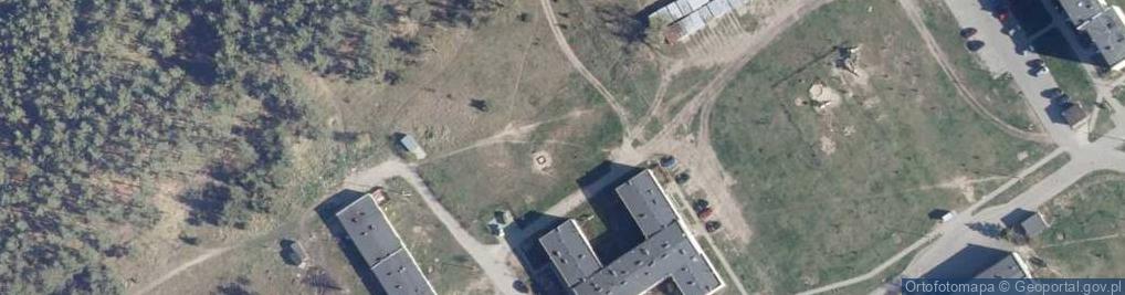 Zdjęcie satelitarne Plac zabaw, Ogródek