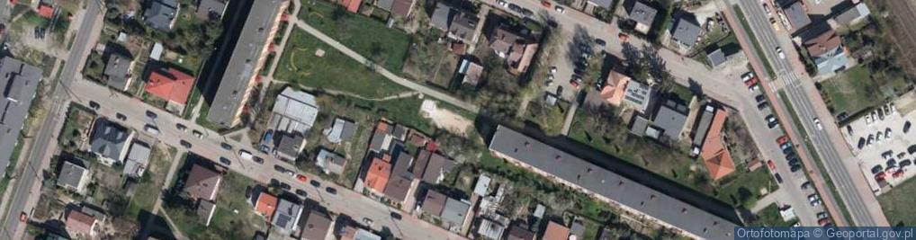 Zdjęcie satelitarne Plac zabaw, Ogródek