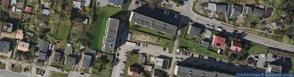 Zdjęcie satelitarne Plac zabaw, Ogródek