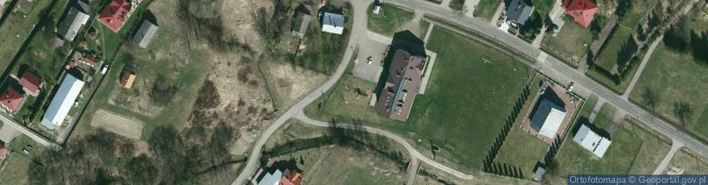 Zdjęcie satelitarne Plac zabaw, Ogródek