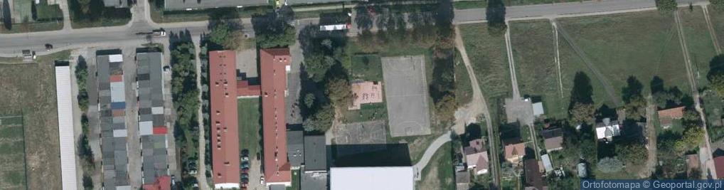 Zdjęcie satelitarne Plac zabaw, Ogródek