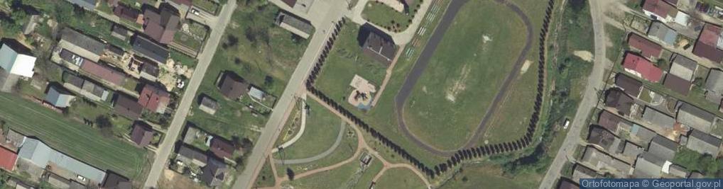 Zdjęcie satelitarne Plac zabaw, Ogródek