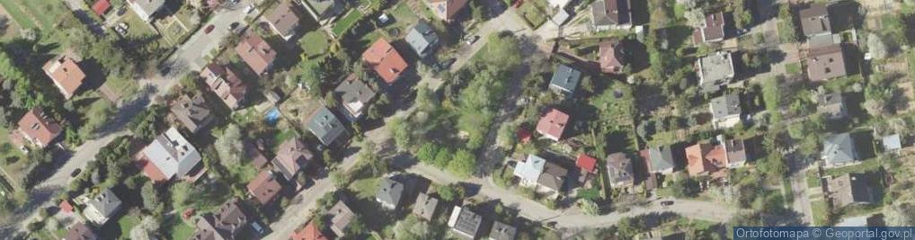 Zdjęcie satelitarne Plac zabaw, Ogródek