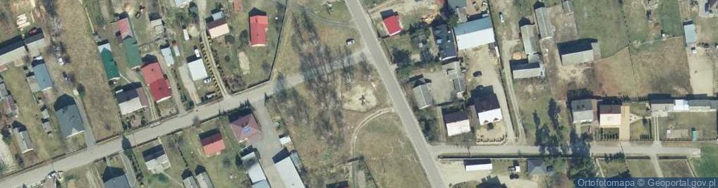 Zdjęcie satelitarne Plac zabaw, Ogródek
