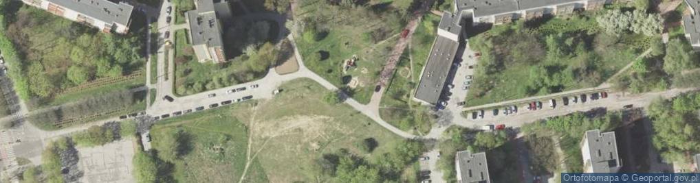 Zdjęcie satelitarne Plac zabaw, Ogródek