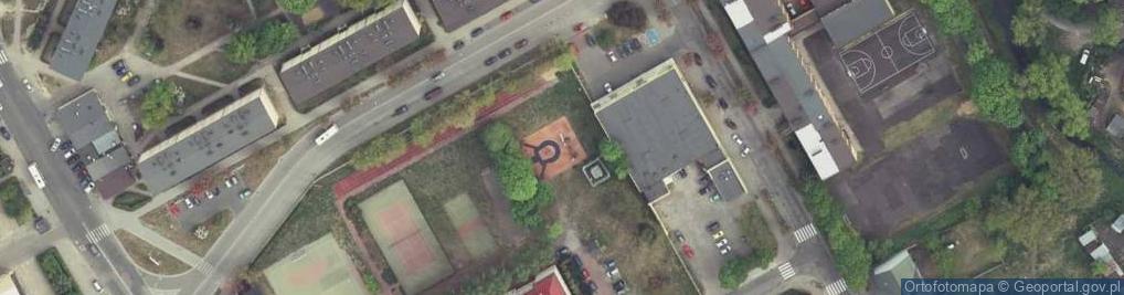 Zdjęcie satelitarne Plac zabaw, Ogródek