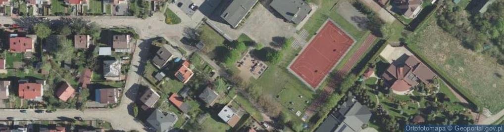 Zdjęcie satelitarne Plac zabaw, Ogródek