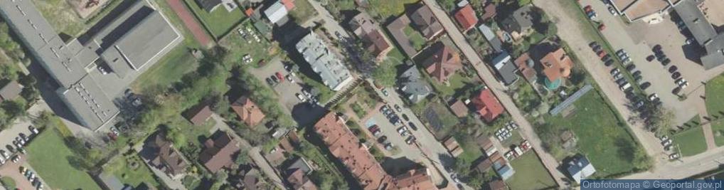 Zdjęcie satelitarne Plac zabaw, Ogródek