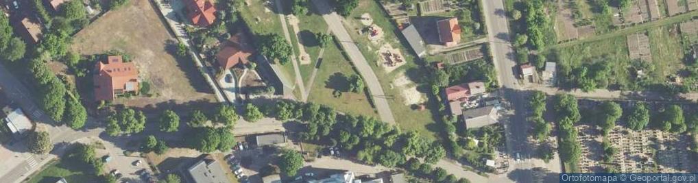 Zdjęcie satelitarne plac zabaw