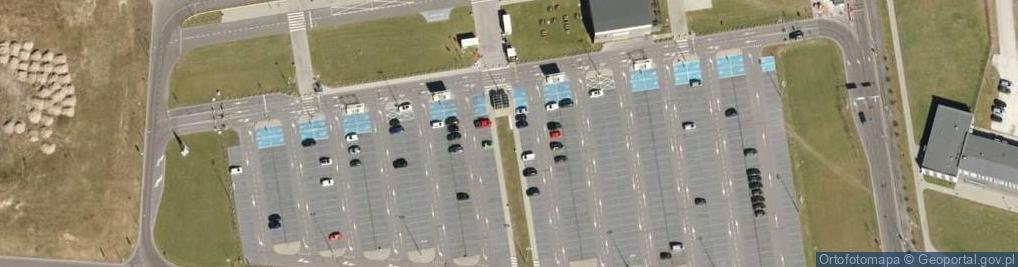 Zdjęcie satelitarne PA1 parking krótkoterminowy lotniska Warszawa/Modlin