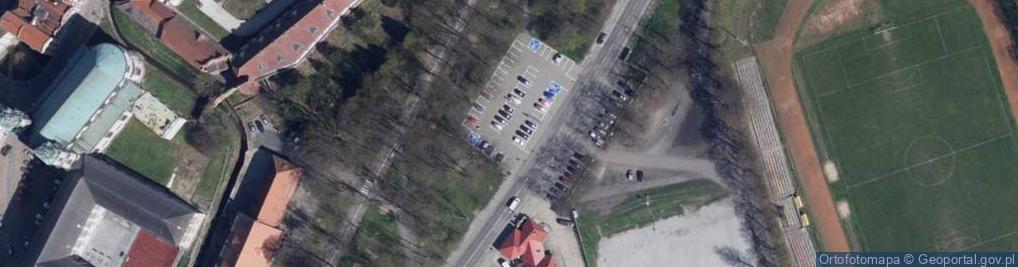 Zdjęcie satelitarne Parking Płatny-niestrzeżony