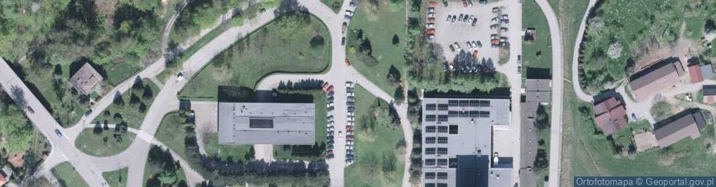 Zdjęcie satelitarne parking przy sanatorium