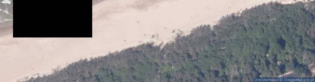 Zdjęcie satelitarne Zejście na plażę schodami.