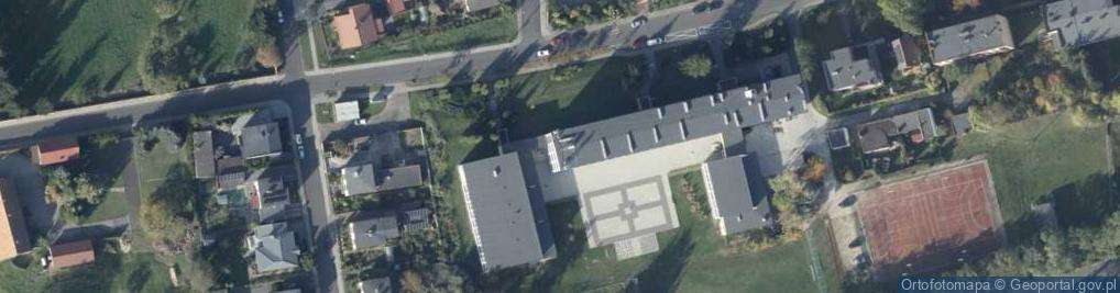 Zdjęcie satelitarne Plus BTS 33764