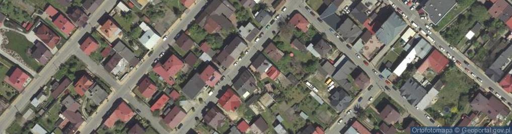 Zdjęcie satelitarne Dom Adula