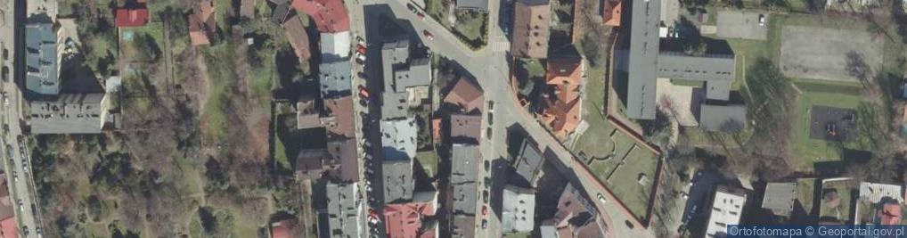 Zdjęcie satelitarne Uni-Land