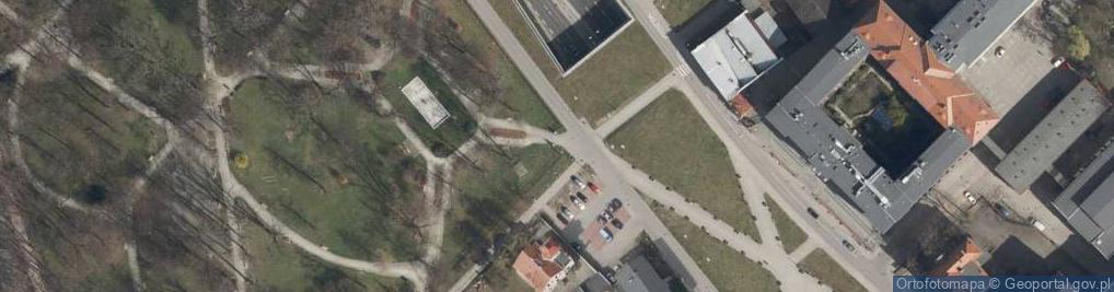 Zdjęcie satelitarne Gliwickim Ofiarom Faszyzmu